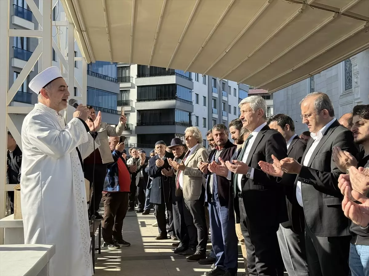 Elif Zümra Deniz Toprağa Verildi