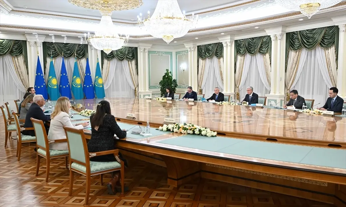 Costa, Kazakistan\'ı Avrupa\'nın Enerji Güvencesi Olarak Vurguladı