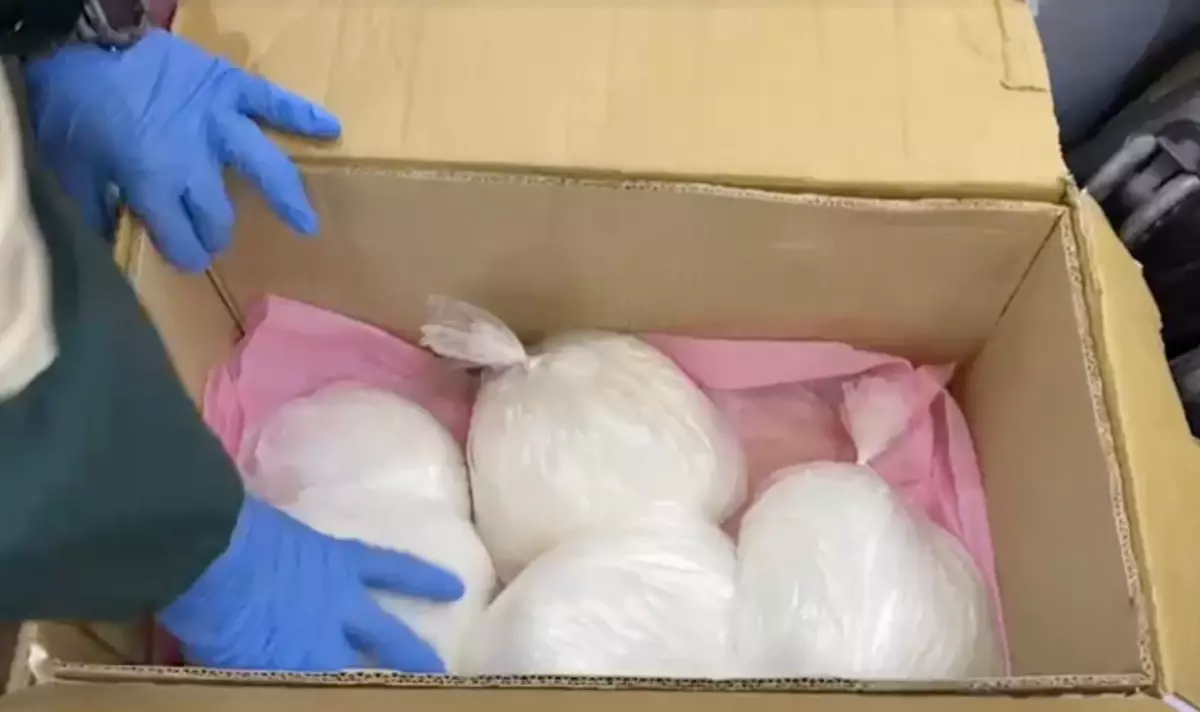 Mersin\'de Uyuşturucu Baskını: 39 Kilo Uyuşturucu Ele Geçirildi