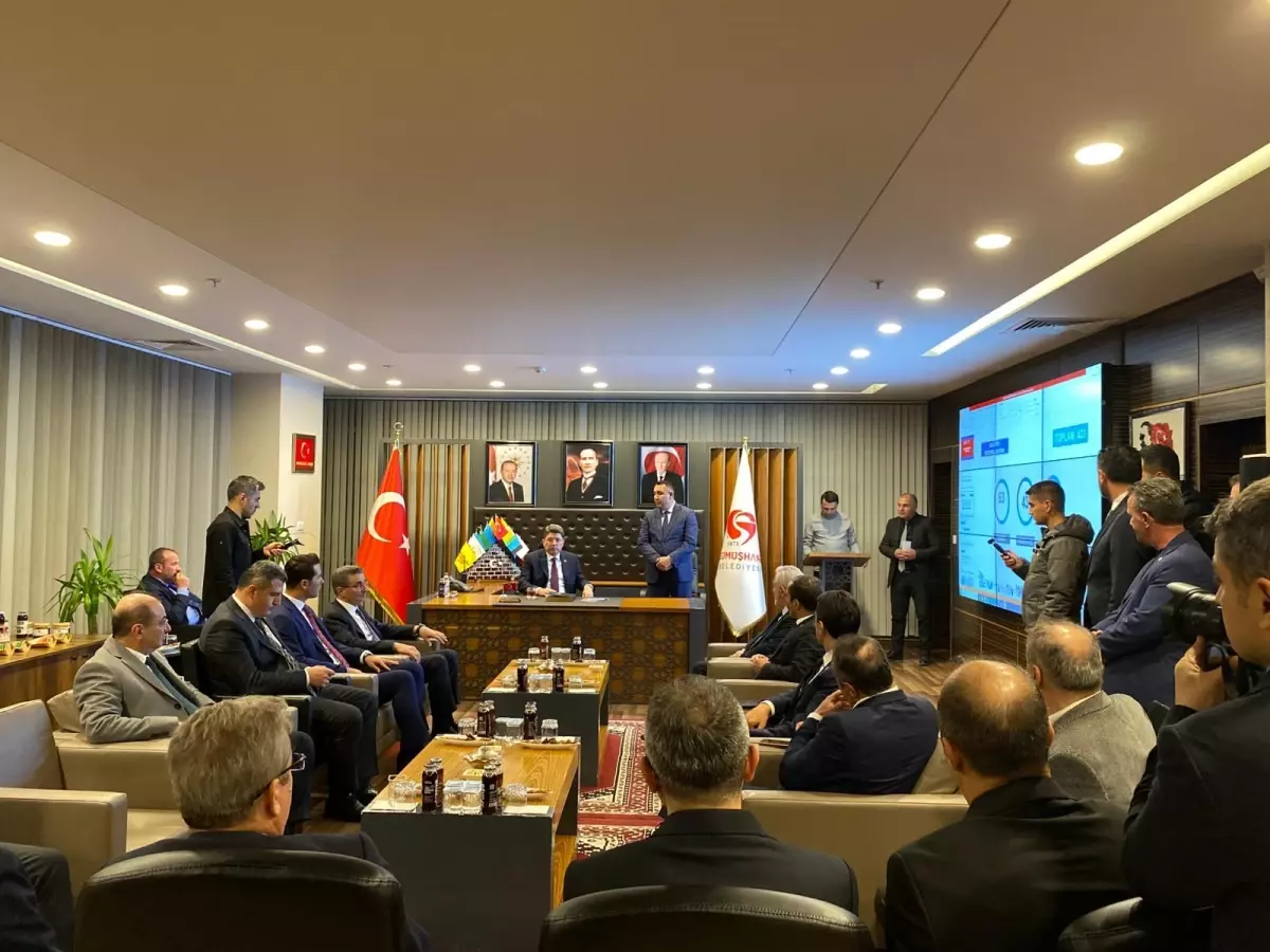 Bakan Tunç Gümüşhane\'de Temaslarda Bulundu