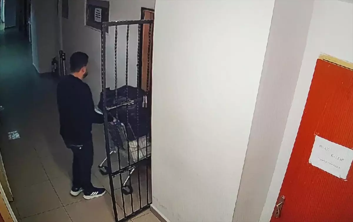 Büyükçekmece\'de Altın ve Gümüş Hırsızlığı