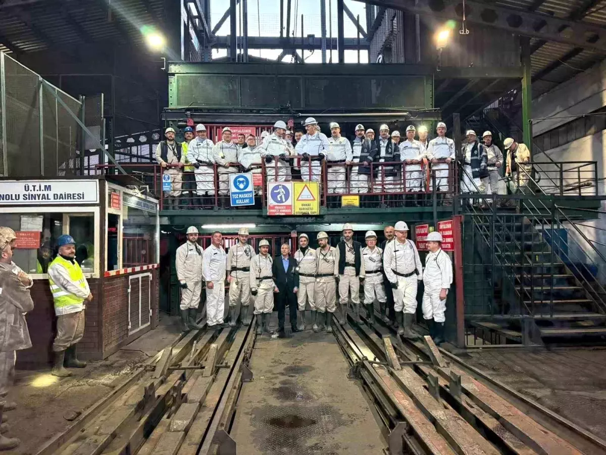 Bakan Yardımcılarından Zonguldak\'a Madenciler Günü Ziyareti