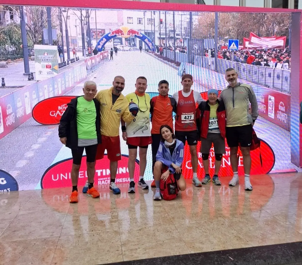 Gebze Tempo Atletizm Takımı, Gazi Yarı Maratonu\'nda ikinci oldu