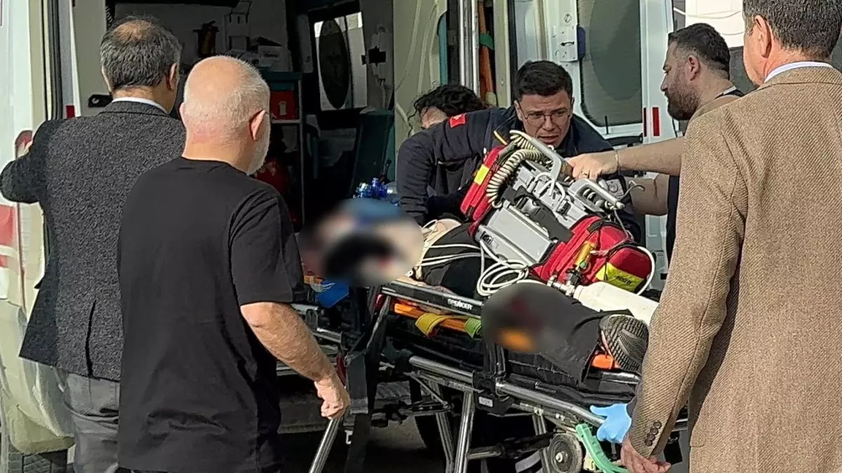 Edirne\'de Avukat Pencereden Düştü