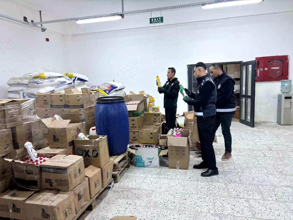 Şanlıurfa\'da sahte deterjan depolarına baskın