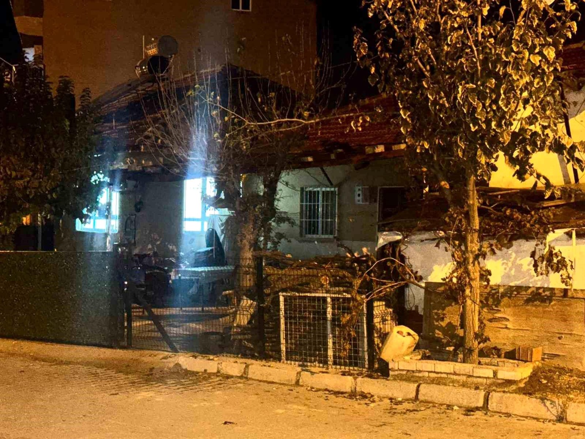 Denizli\'de Kız Arkadaşının Ölümüne Neden Olan Çocuk Tutuklandı