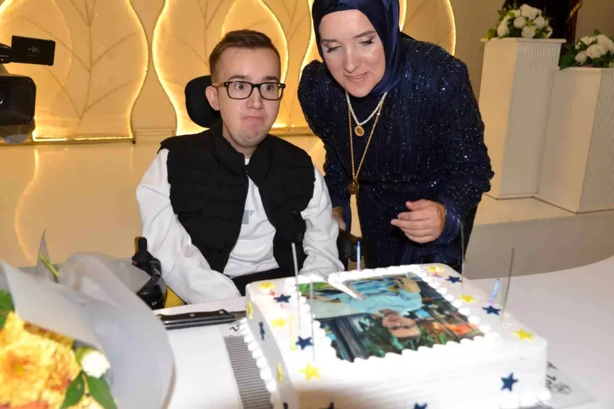 Halilcan\'ın Duygusal Doğum Günü Kutlaması