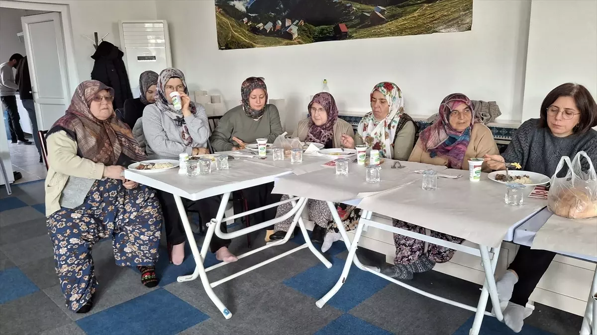 AK Parti Beypazarı Mahalle Ziyaretleri Devam Ediyor