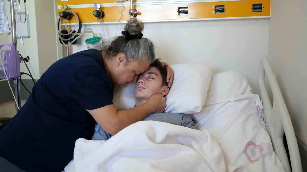 Akran zorbalığı 14 yaşındaki Murat\'ın hayatını kararttı: Hareket edemiyor, konuşamıyor