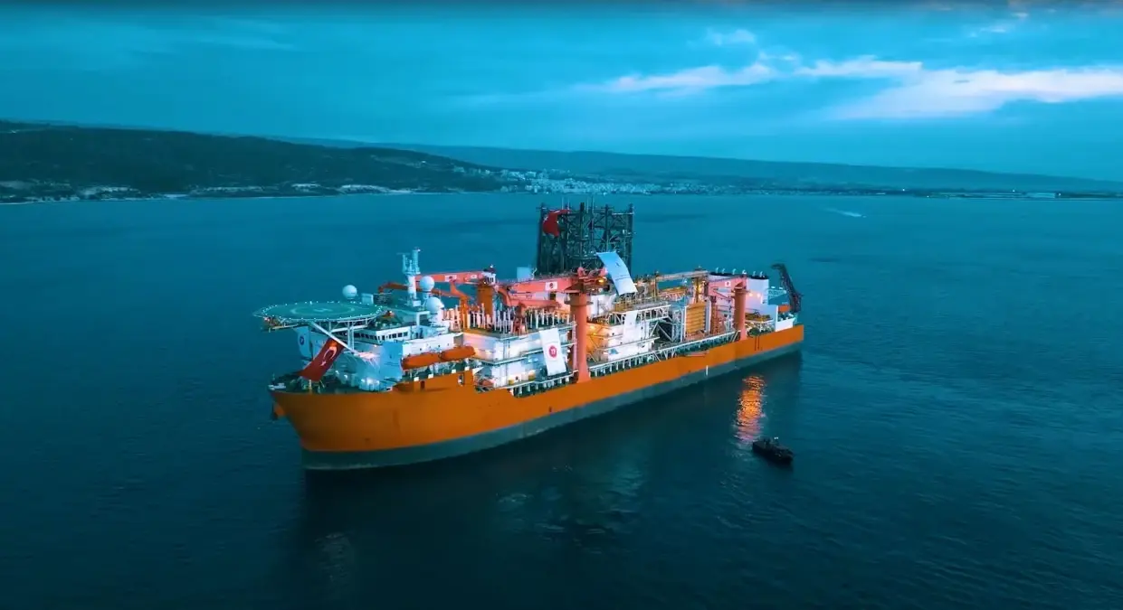 Türkiye\'nin Enerji Filosuna 6. Sondaj Gemisi