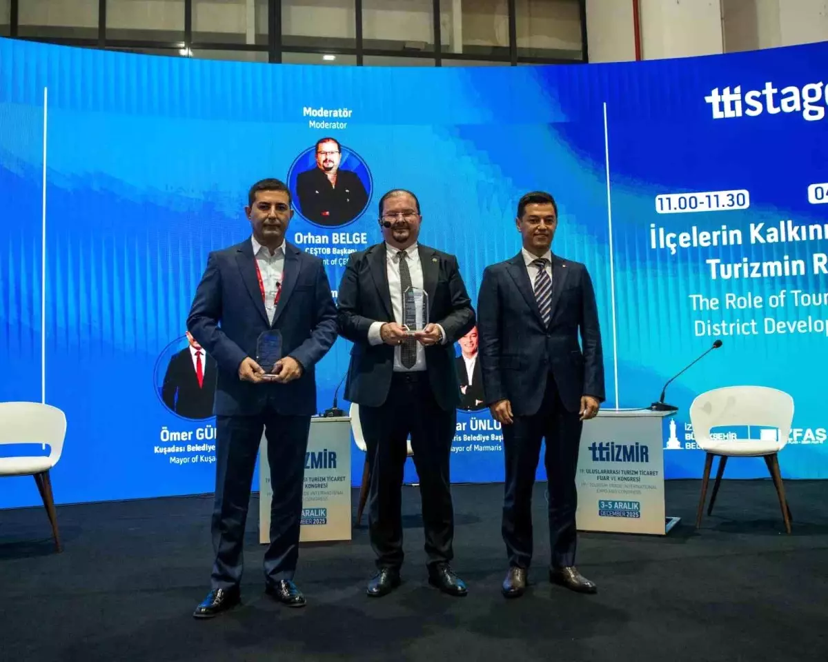 Başkan Günel: \'Kuşadası turizmde yeniden marka kent oldu\'