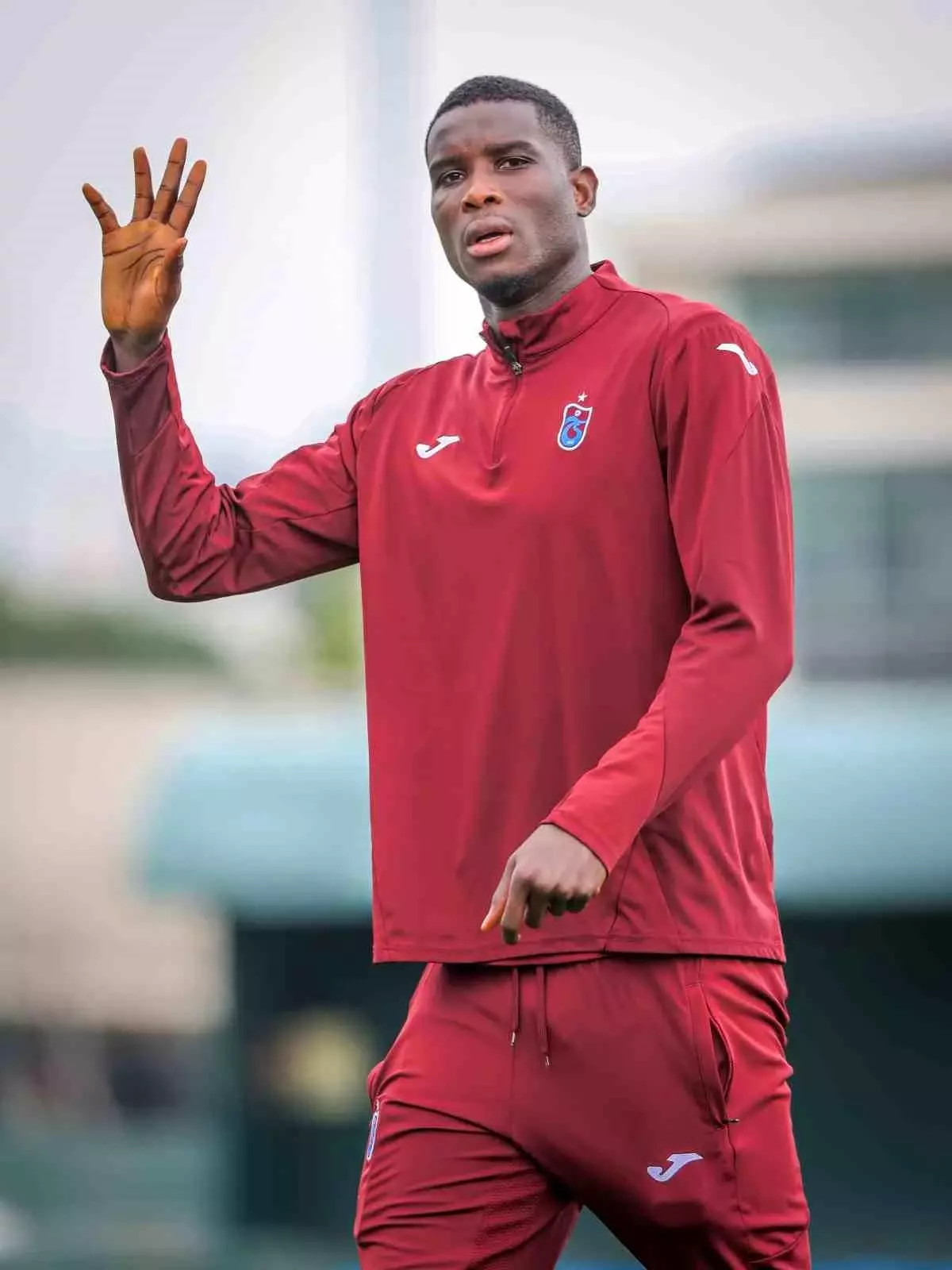 Onuachu Göztepe\'ye karşı gol peşinde