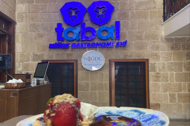 Michelin Listesinde Bir 'Kamu' Başarısı: Niğde Belediyesi, 'Tabal' ile Dünya Gastronomi Ligine Girdi