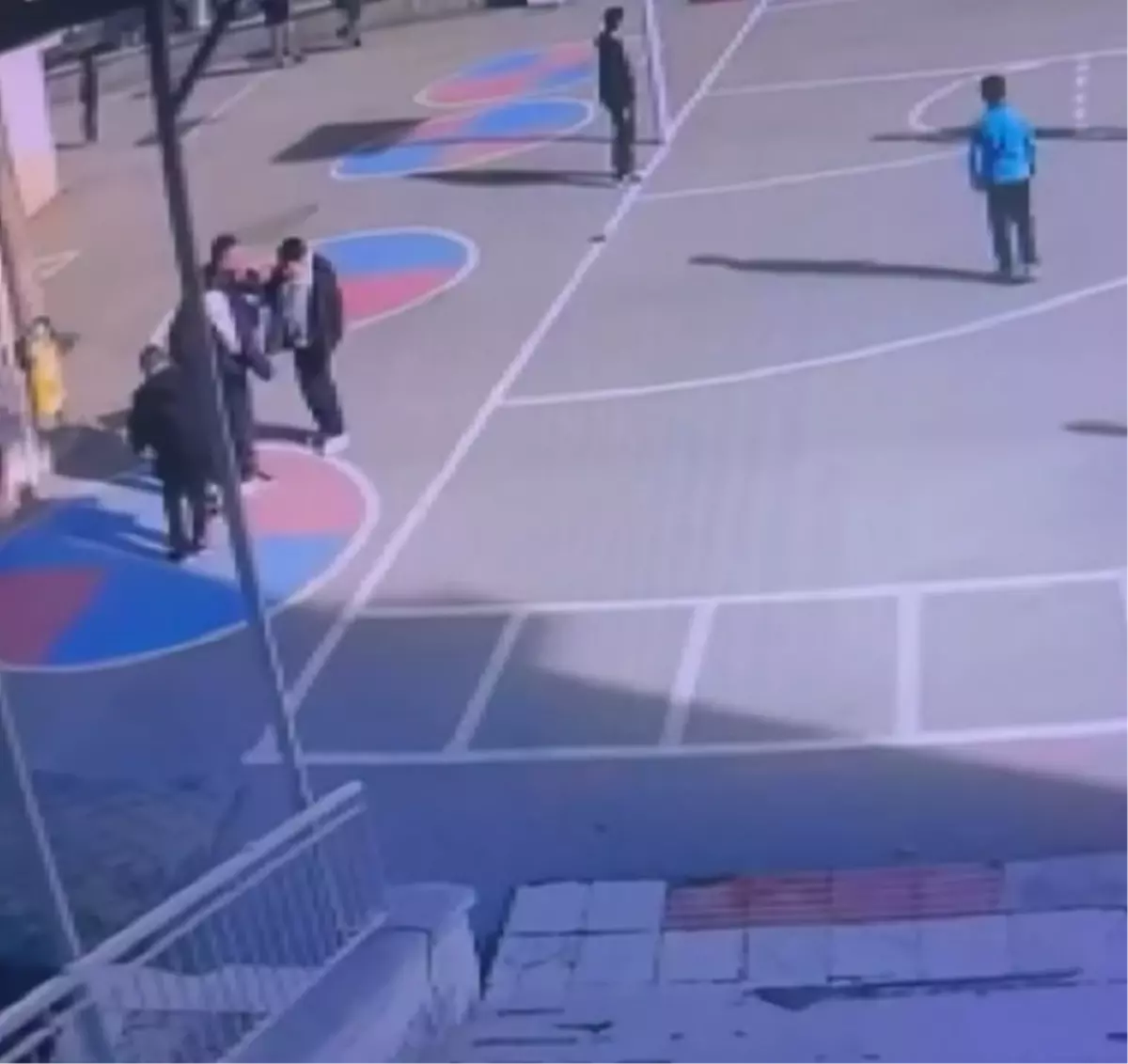 Mandalina Krizi: Öğrenci Heimlich ile Kurtarıldı