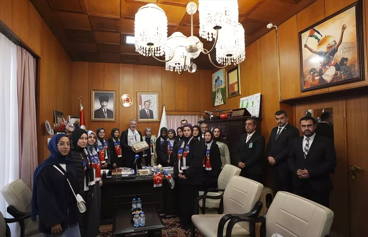 Öğrencilerden Gazze\'ye Umut Mektupları