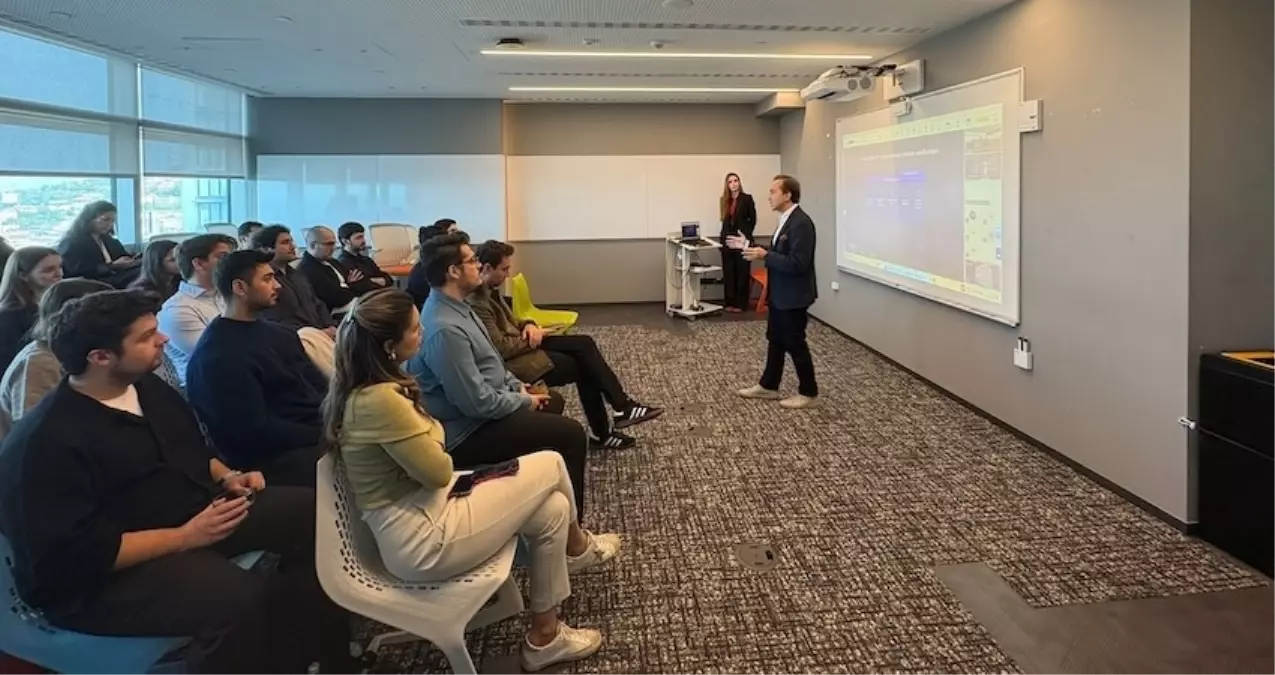 SAP Genç Profesyoneller Programı 16. Dönem Mezunlarını Verdi