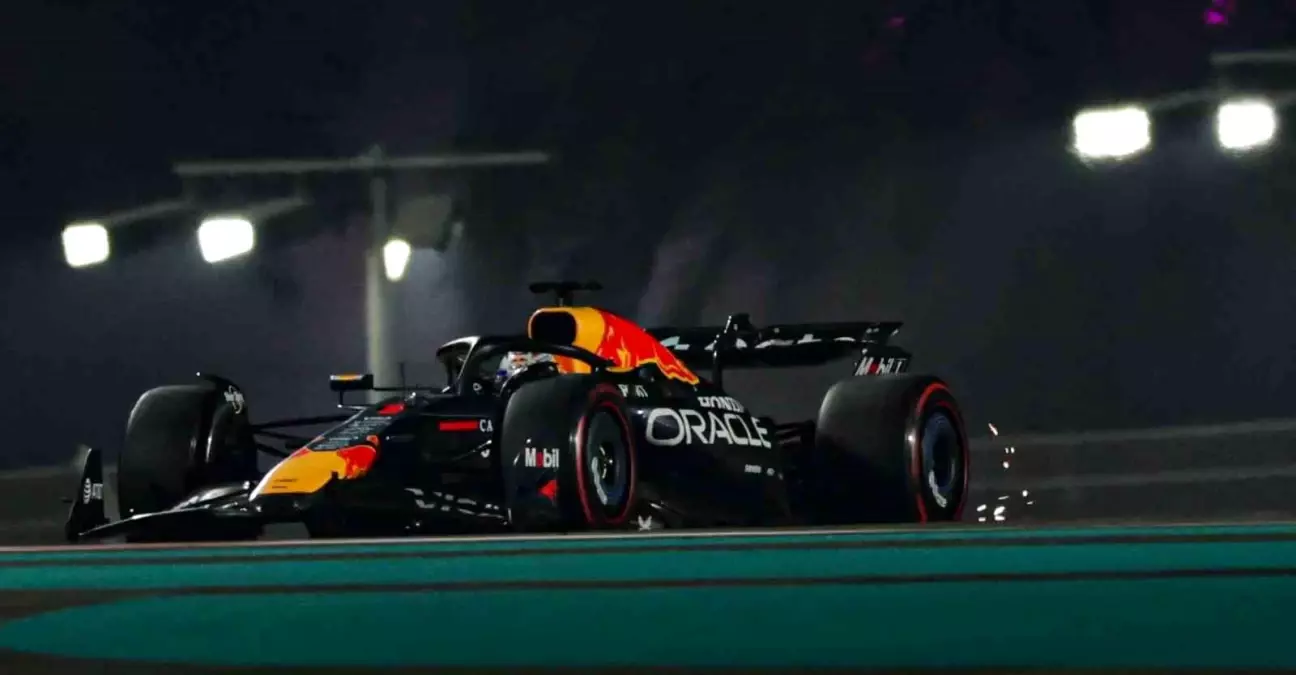 Verstappen Abu Dabi\'de Pole Pozisyonunu Kaptı