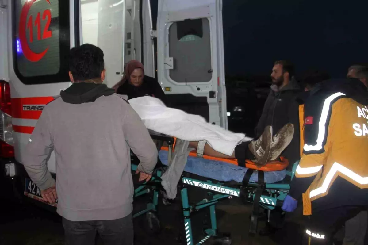 Beyşehir\'de Yağışlı Havada 5 Trafik Kazası!