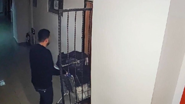 Büyükçekmece Adliyesi'nden çalınan altınların fotoğrafları ortaya çıktı Büyükçekmece Adliyesi'nden çalınan altınların fotoğrafları ortaya çıktı