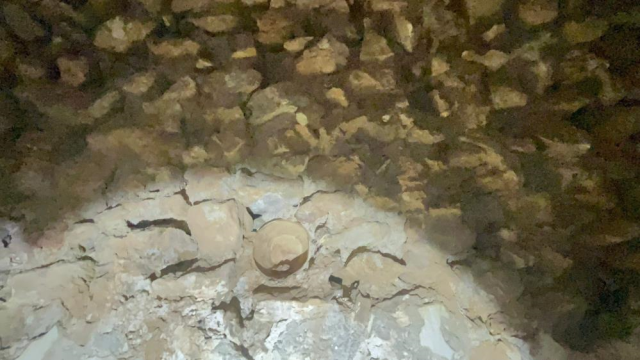 Cehennem Deresi'nin altında heyecanlandıran keşif! Mihrap, küpler ve sır dolu mezar bulundu