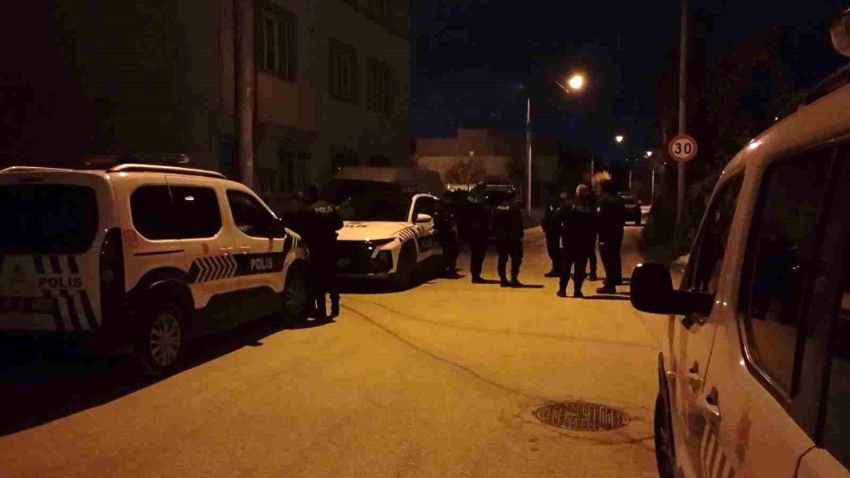 Bursa\'da Kovalamaca: Kaçan Sürücü Kayıplara Karıştı