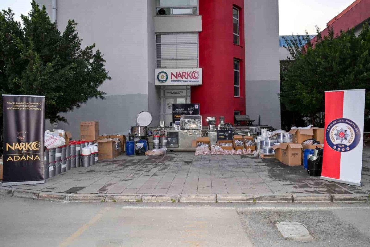 Adana\'da Uyuşturucu Operasyonu