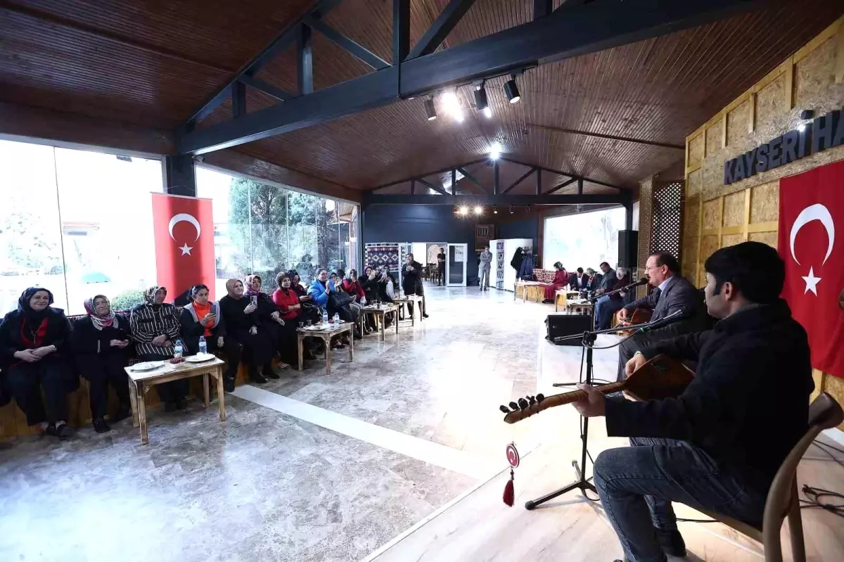 Kadın muhtarlar, seçme ve seçilme hakkını müzik ziyafeti ile kutladı