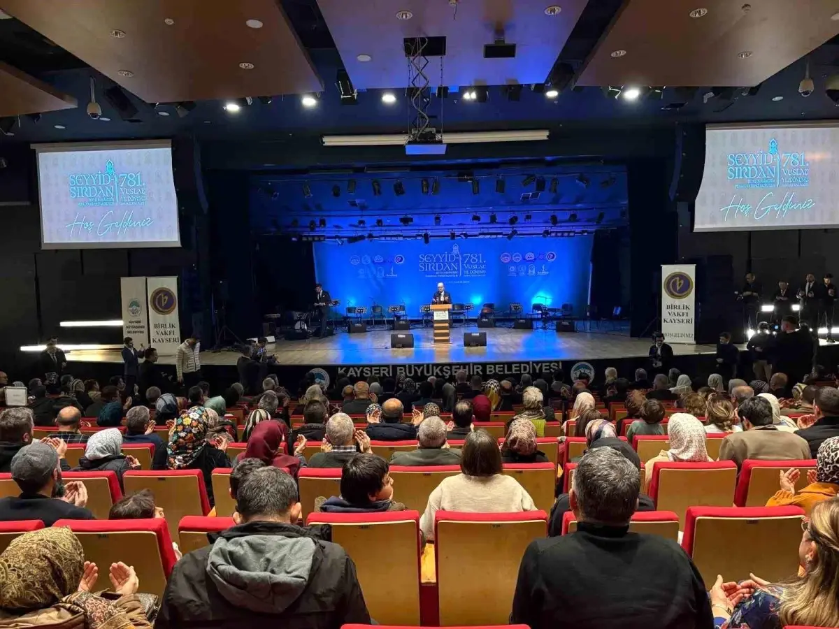 Kayseri\'de Tasavvuf Konseri ve Sema Mukabelesi\'ne yoğun ilgi