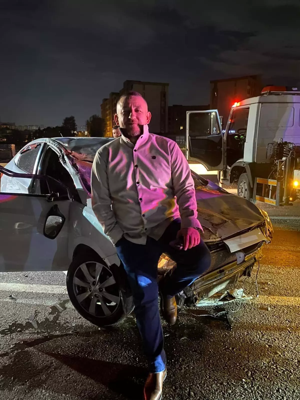 Kazadan yara almadan kurtuldu! Bu pozu verdi