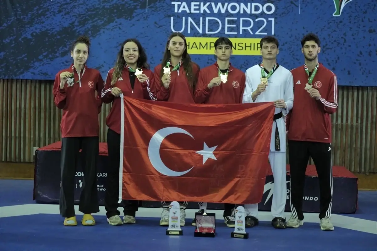 Milli Tekvandocular 21 Yaş Altı Şampiyonası\'nda Başarılı