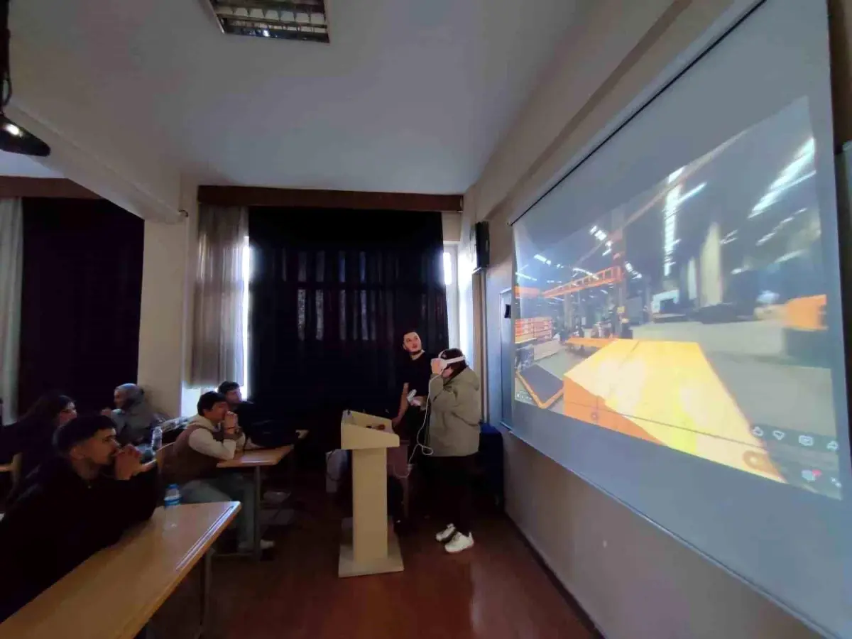 Gümüşova\'da Öğrenci-Sanayici Buluşması