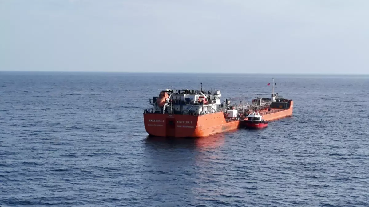 Mıdvolga-2 Tankeri Sinop\'ta Onarımda