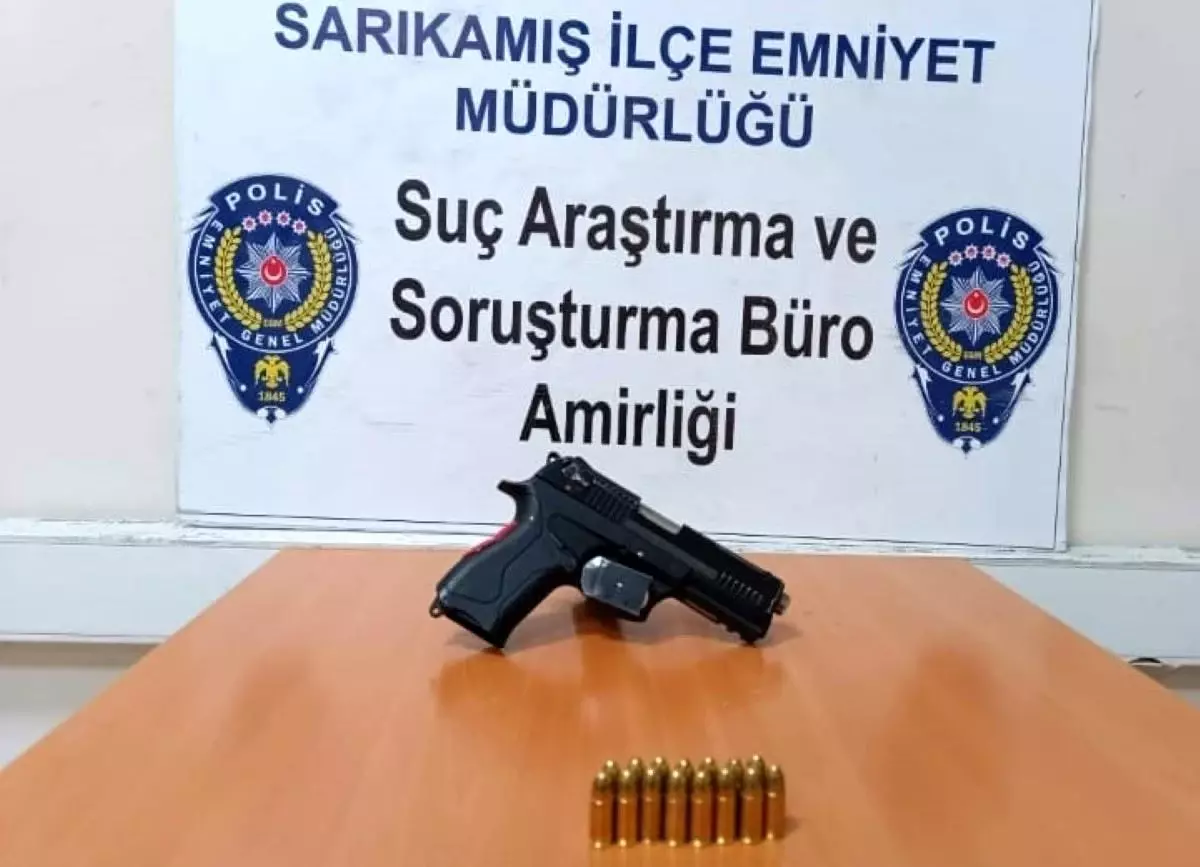 Sarıkamış\'ta Silah Ele Geçirildi