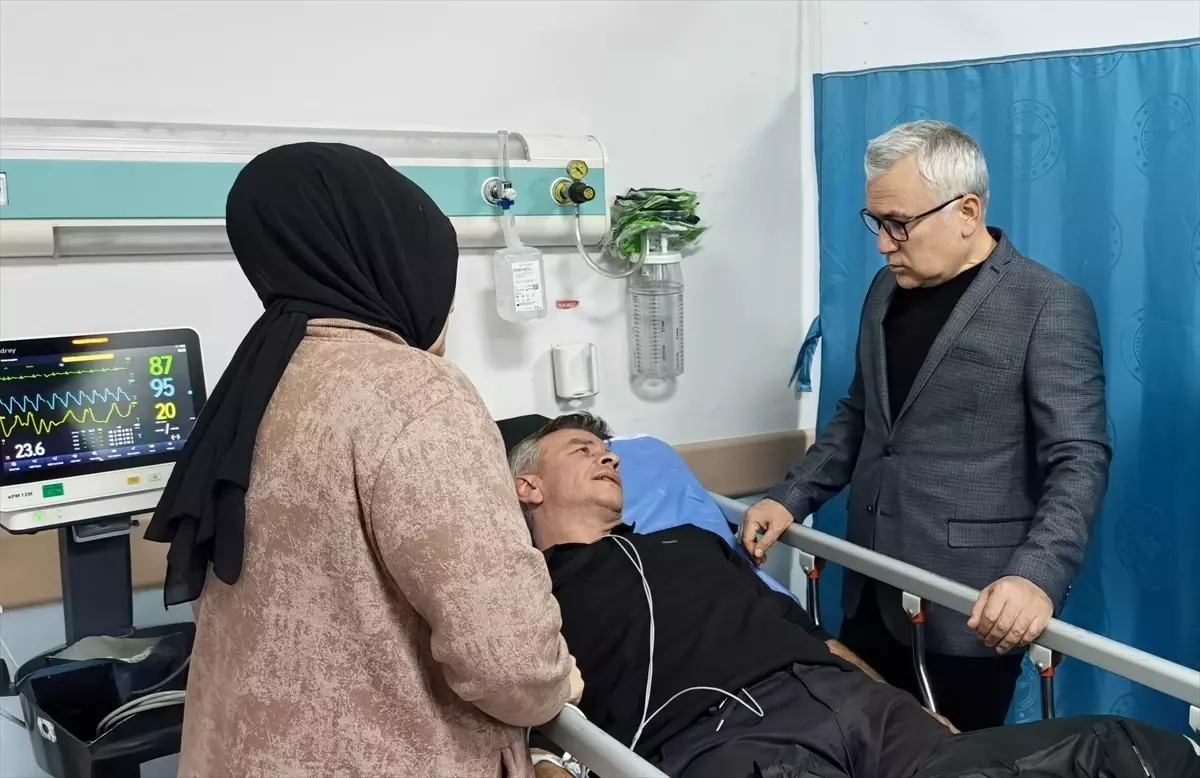 Zara\'da Cezaevi Ring Aracı Devrildi