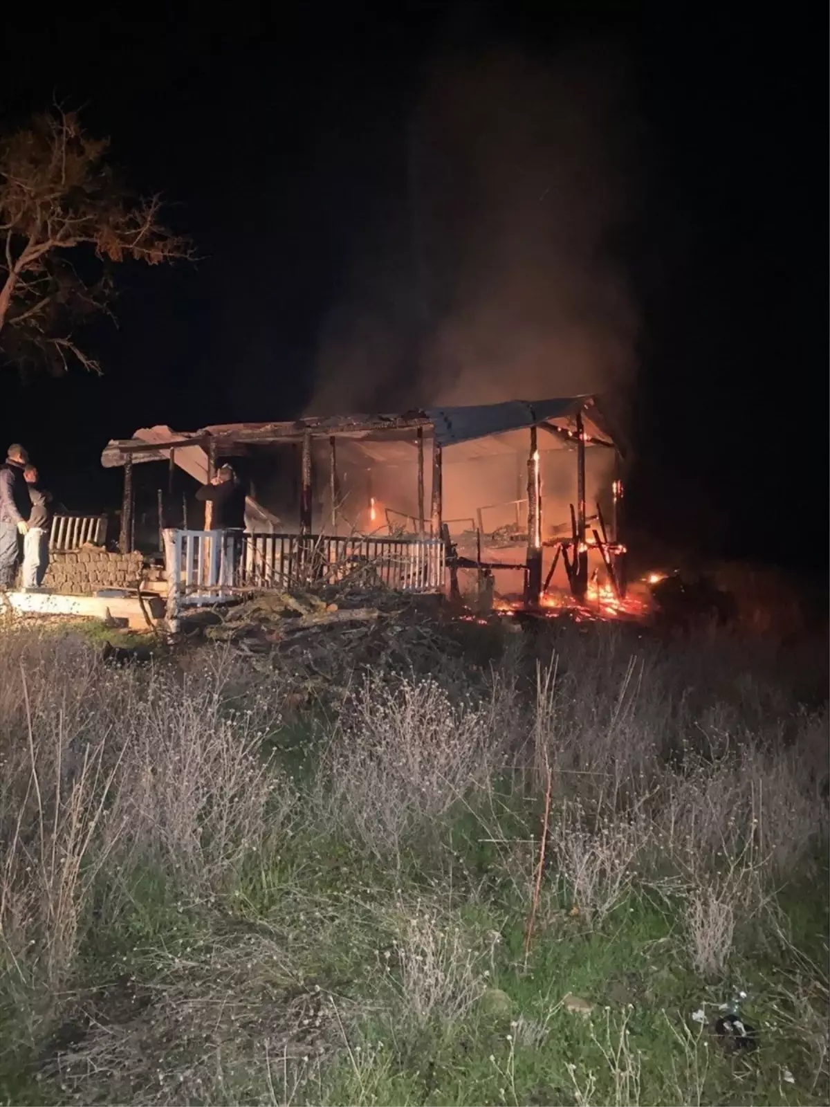 Bozüyük\'te Mangal Yangını