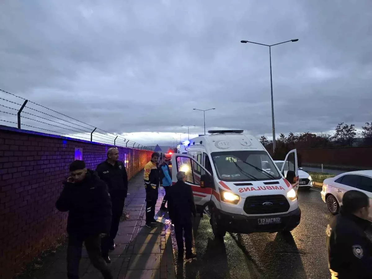 Bingöl\'de Trafik Kazası: 6 Yaralı