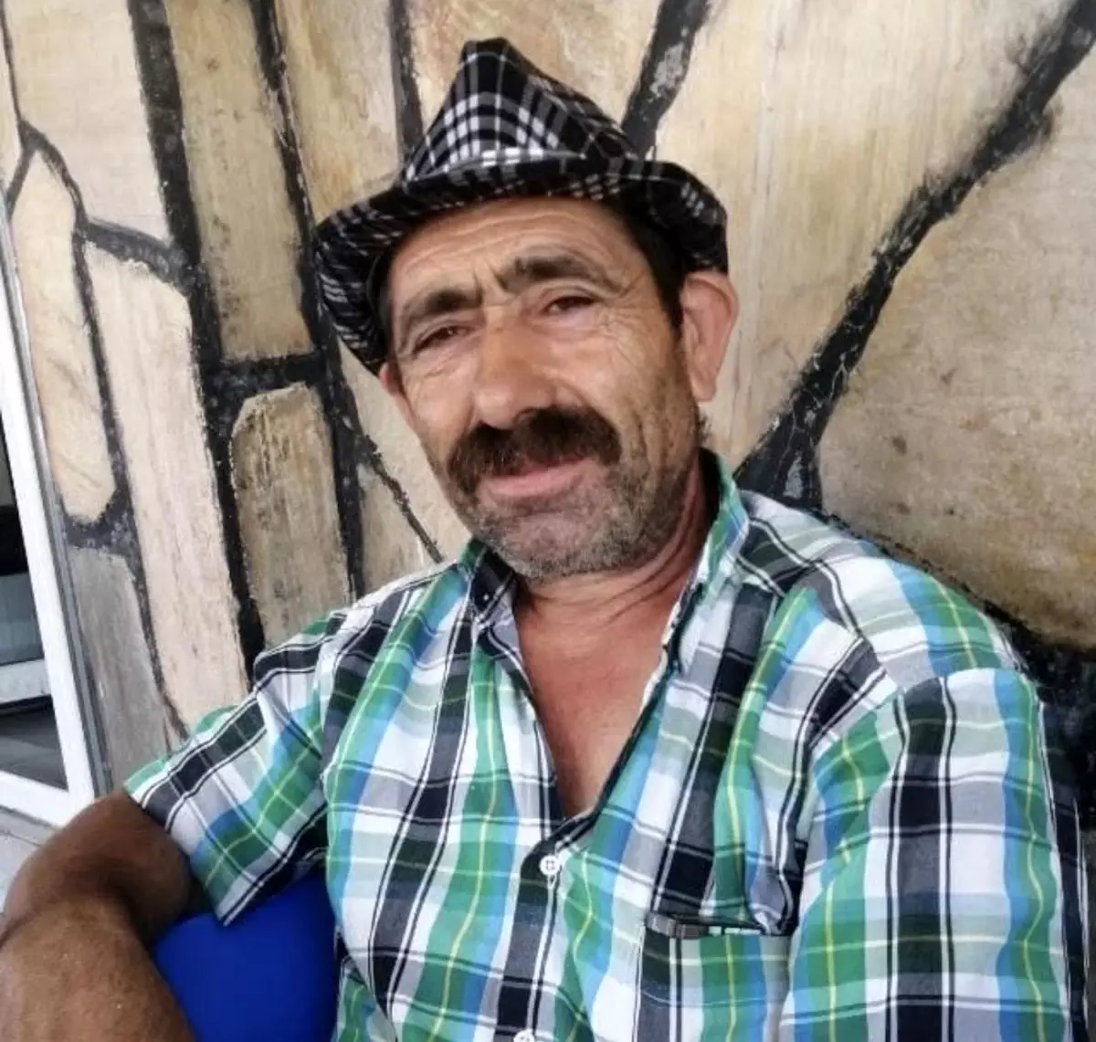 Traktörle Ağaç Çekerken Kafasına Düşen Dal, Adamın Ölümüne Neden Oldu