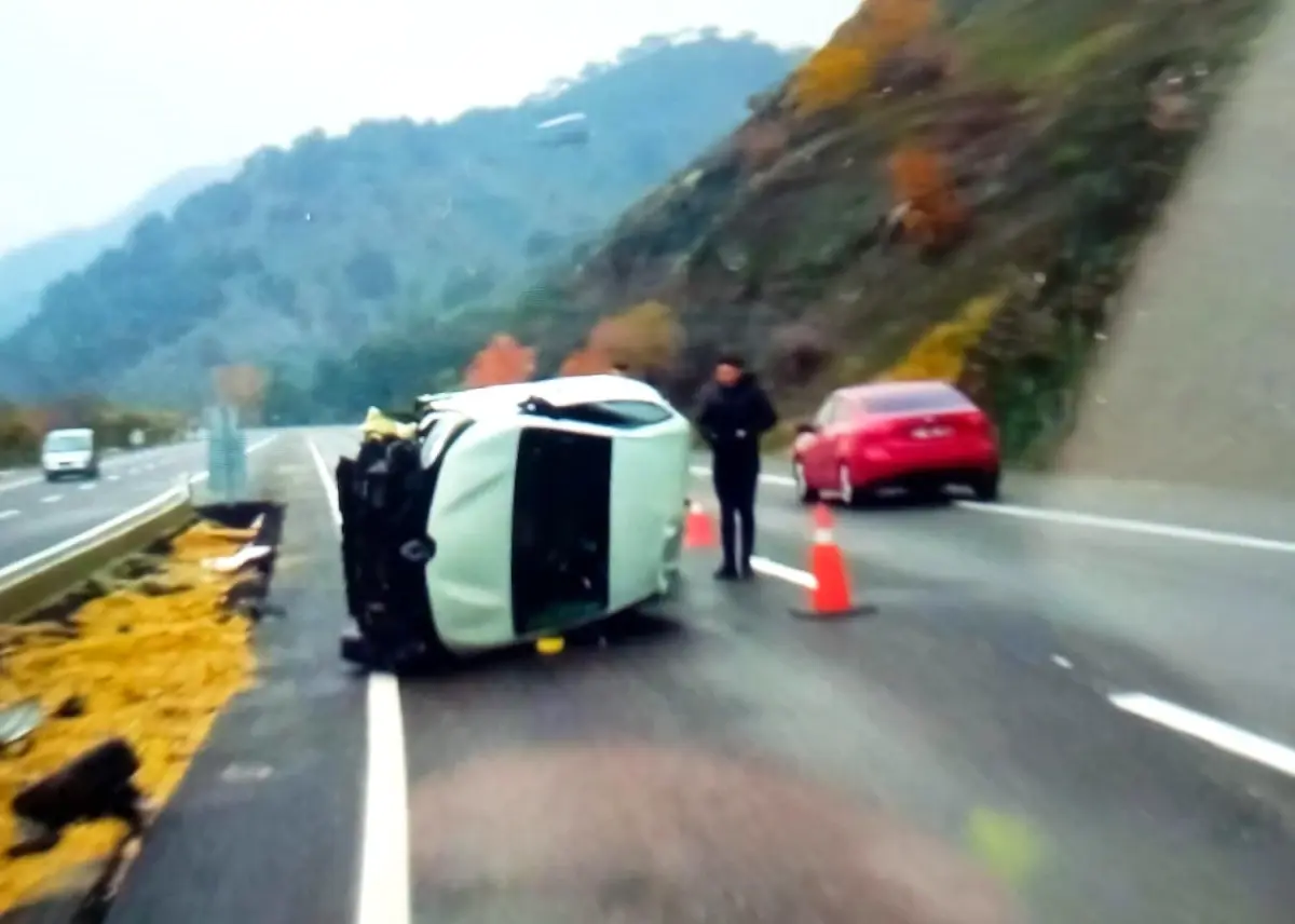 Adıyaman\'da Otomobil Kazası: 4 Yaralı