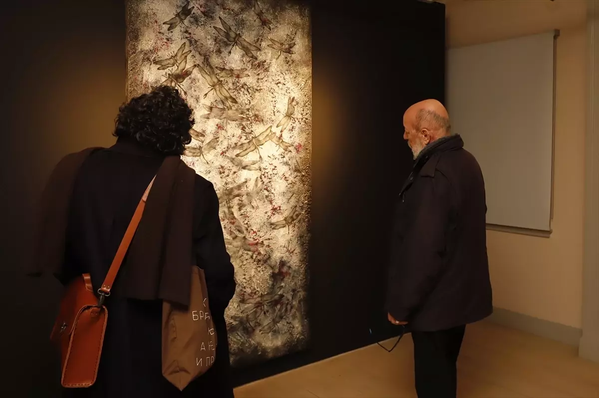 Elvan Alpay\'ın Yeni Sergisi Açıldı