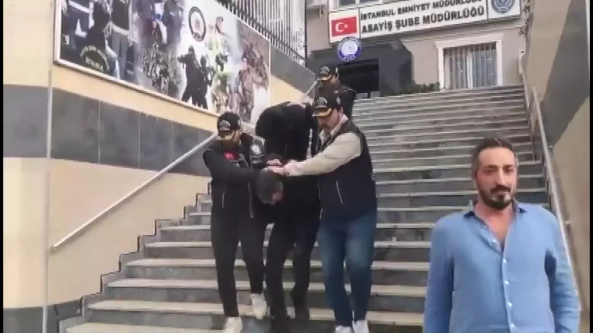 Eve girince hırsızla burun buruna geldi, canını zor kurtardı! Azmettirici bakın kim çıktı