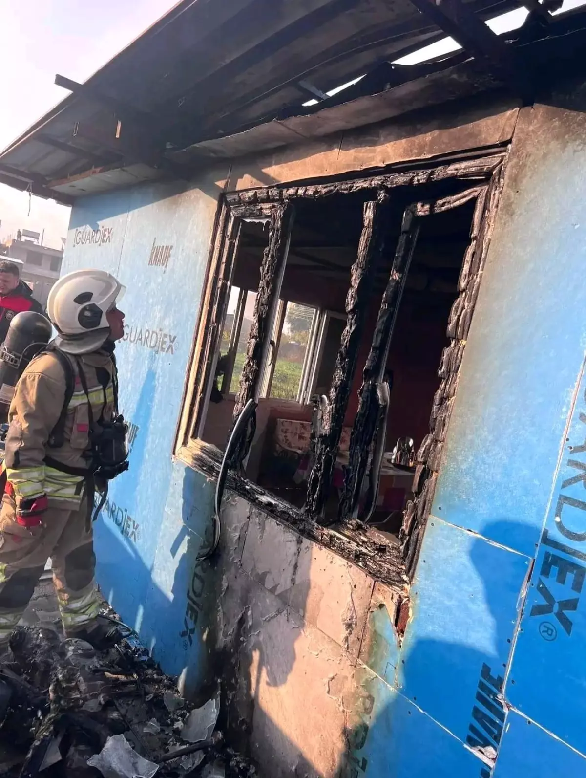 Antakya\'da Ev Yangını Kontrol Altına Alındı