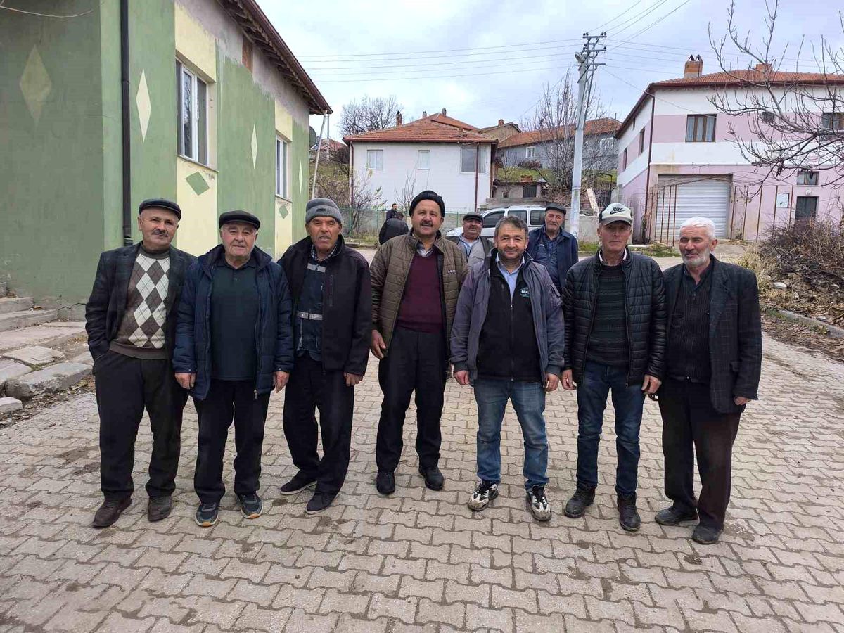 İcikli Köyü\'nde İletişim Sorunu