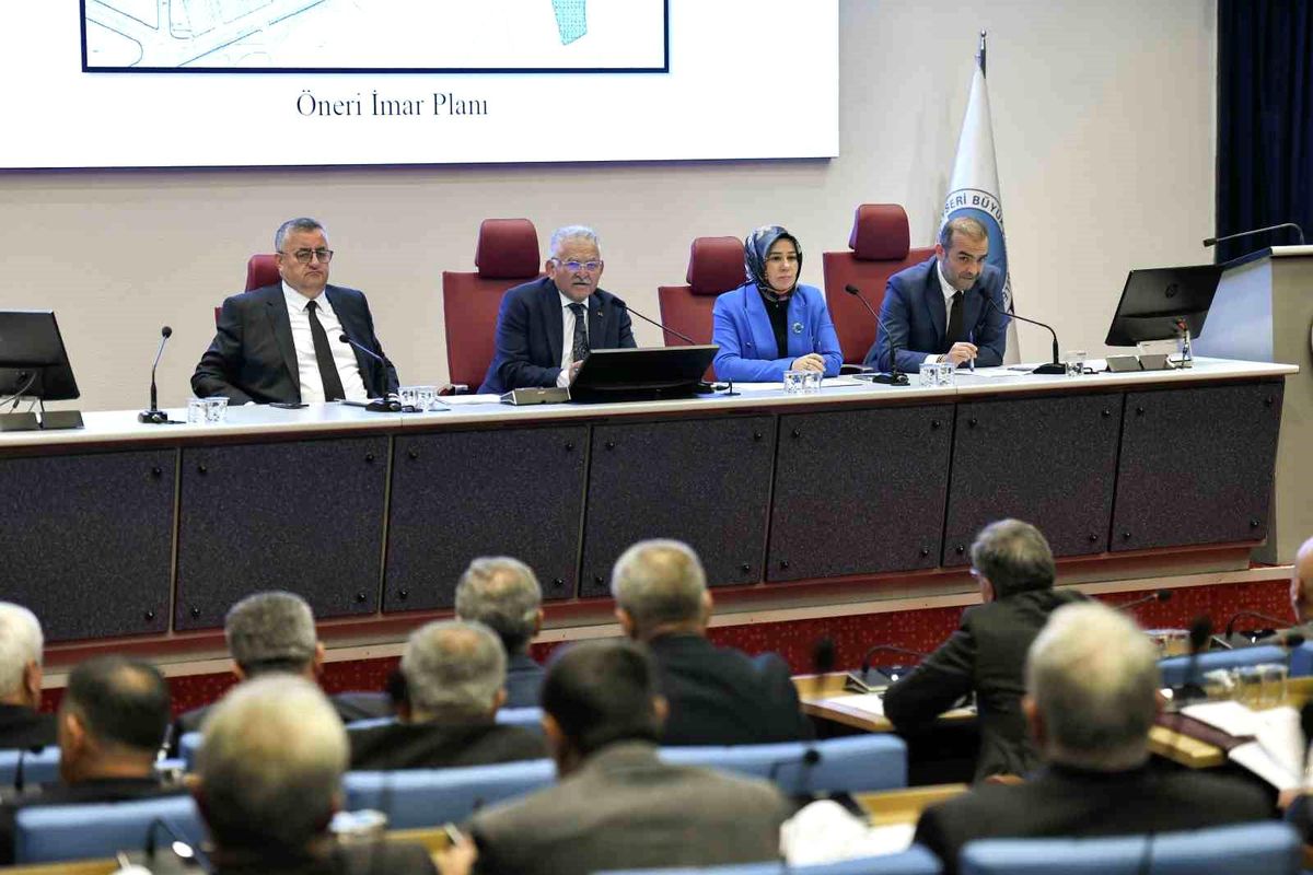 Büyükşehir meclisinde 91 madde görüşülerek karara bağlandı