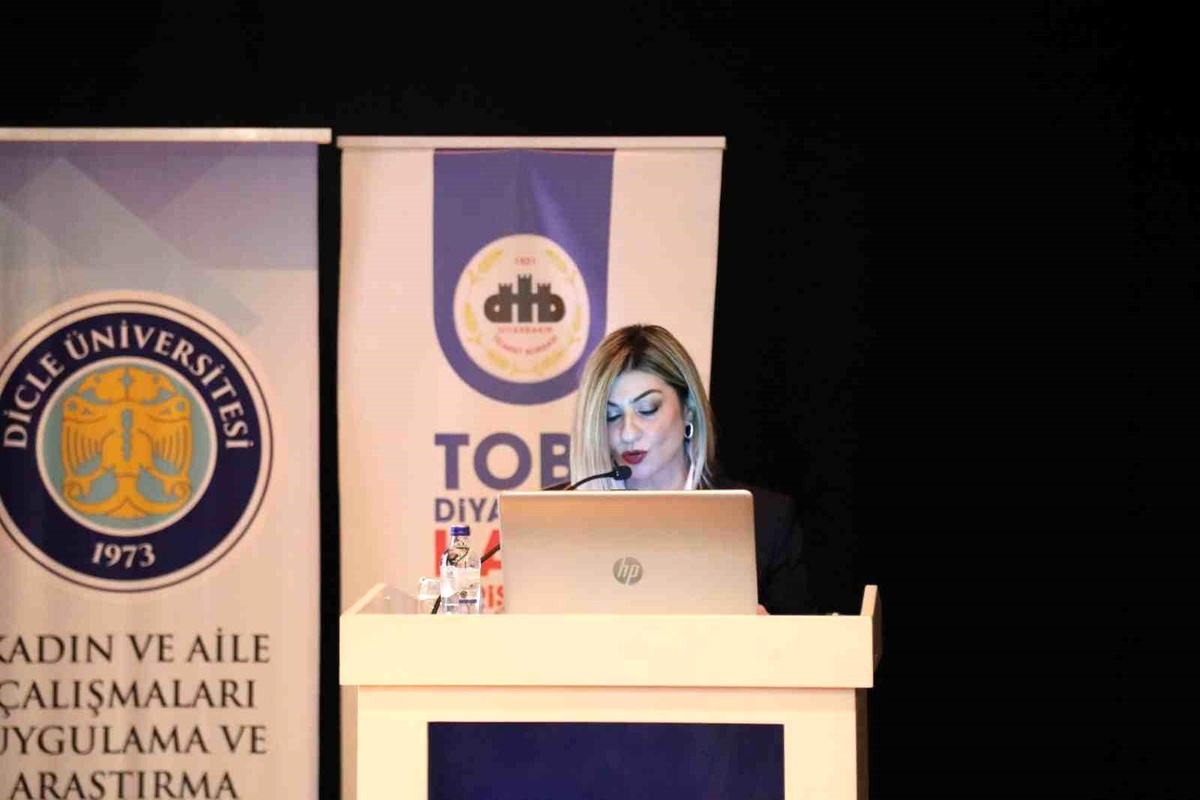 Zirvede Kadın Var Etkinliği