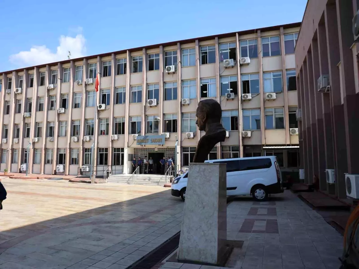 Aydın\'da Silahlı Kavga: Şüpheliler Adliyeye Sevk Edildi