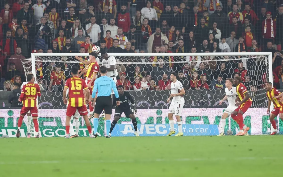 Trabzonspor, Göztepe\'yi Geçti