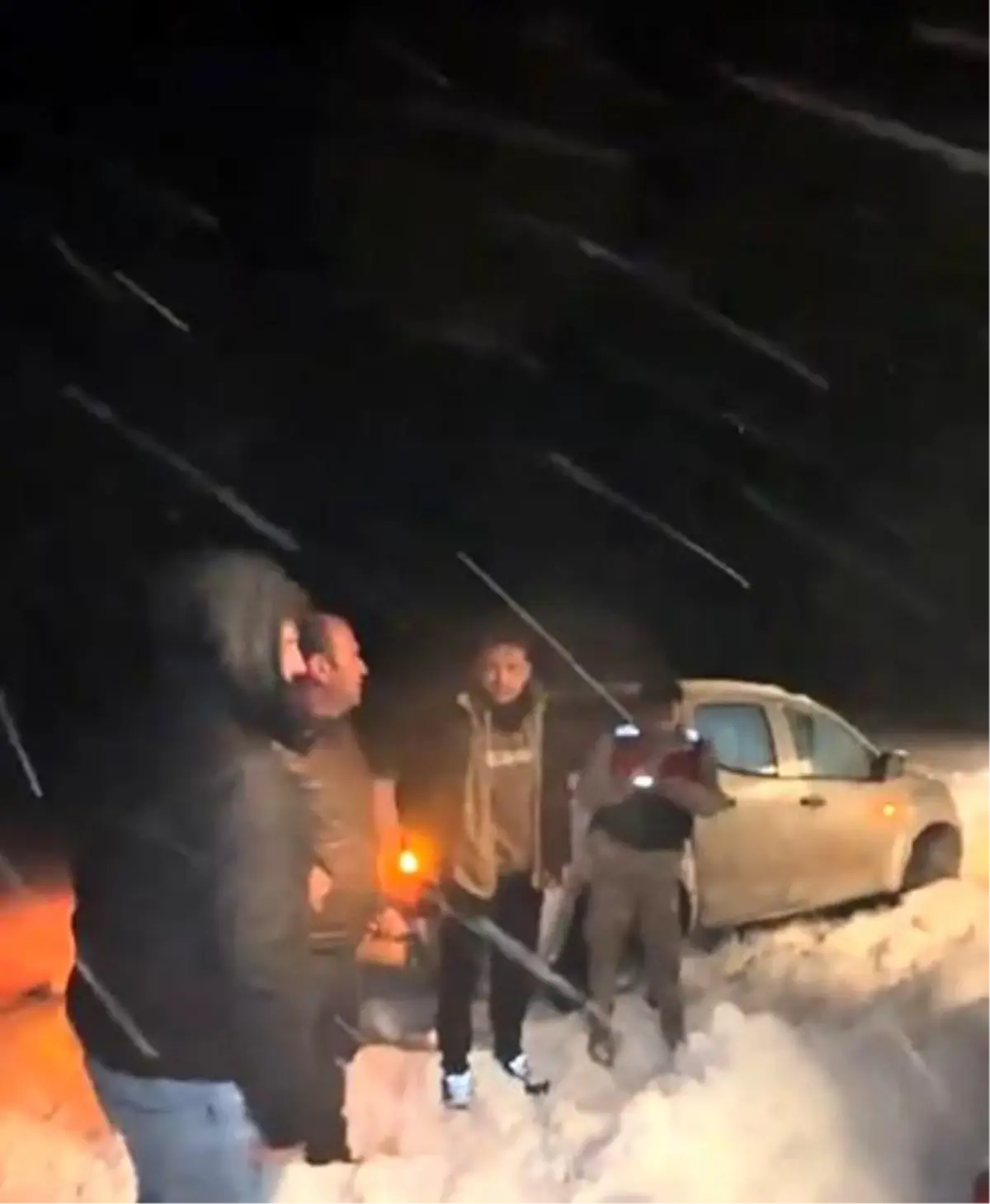 Erzincan\'da Mahsur Kalan 4 Kişi Kurtarıldı