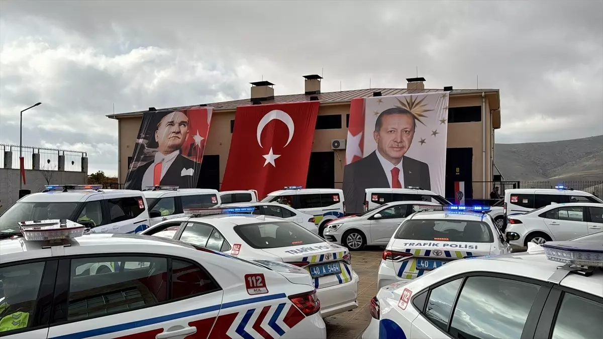 Kırşehir\'e 87 Yeni Güvenlik Aracı