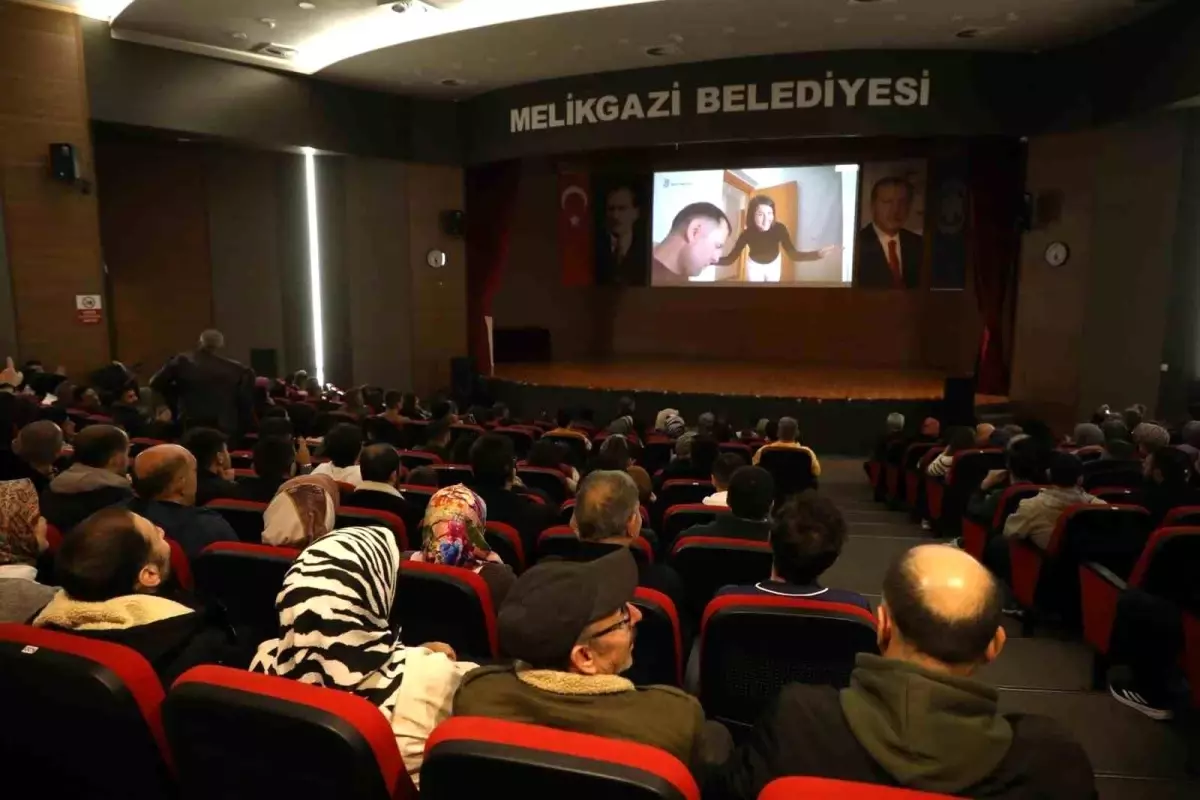 Melikgazi\'den işitme engellilere sessiz film