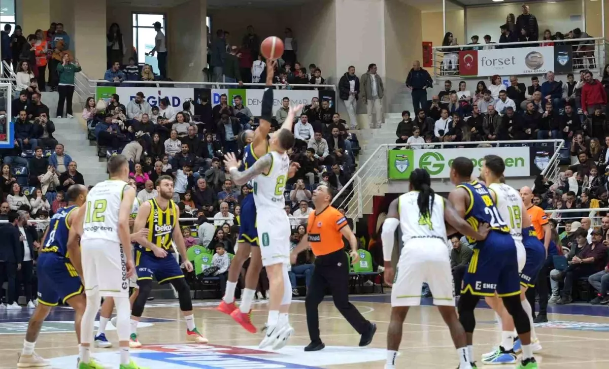 Merkezefendi Belediyesi Basket-Fenerbahçe Beko: 64-87